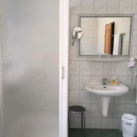 Zur Post Hotel 3*